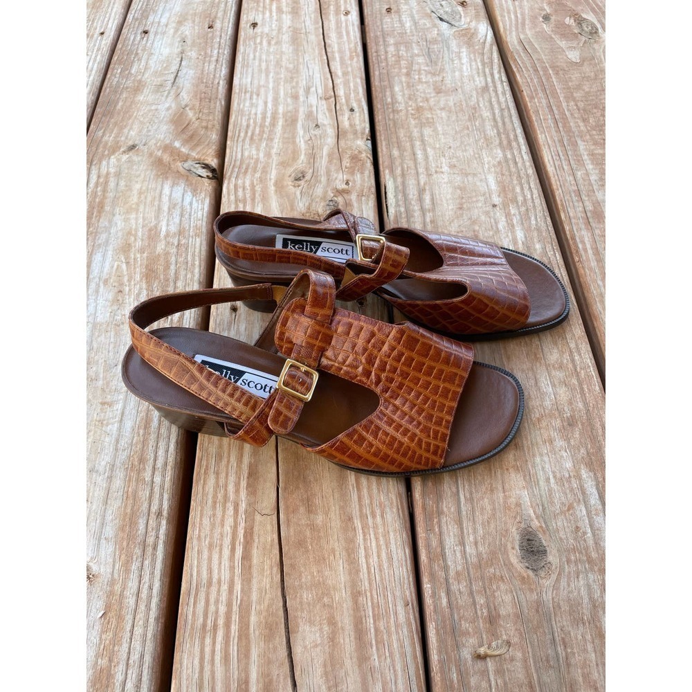 Kelly Scott Women Block Heel Sandals Size 9W